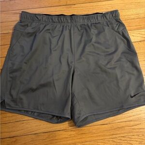Nike Gray Men's Shorts